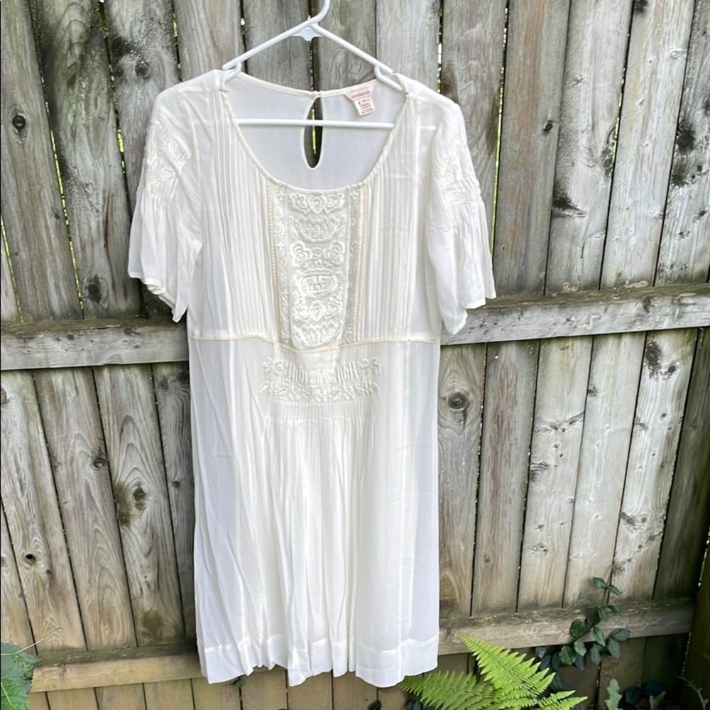 Sundance Floral Lace Overlay Pleated Dress sheer Cream Ivory liner Slip XS